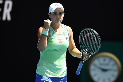 女王バーティが初の全豪OP4強、クビトバに昨年の雪辱果たす