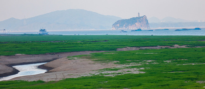 中国最大淡水湖の鄱陽湖が極渇水期に