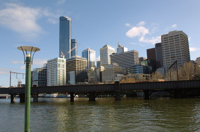 中国人の女が不倫相手の4歳孫と妻を殺害、オーストラリア