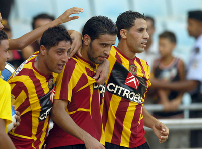 エスペランス アル・アハリを降す