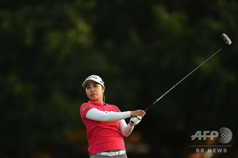 比嘉が初日のルーキー記録で単独首位発進、全米女子OP