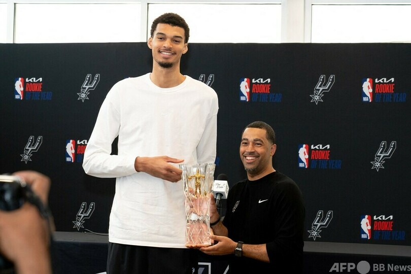 「勢い続けたい」 新人王ウェンバンヤマが早くも来季に照準