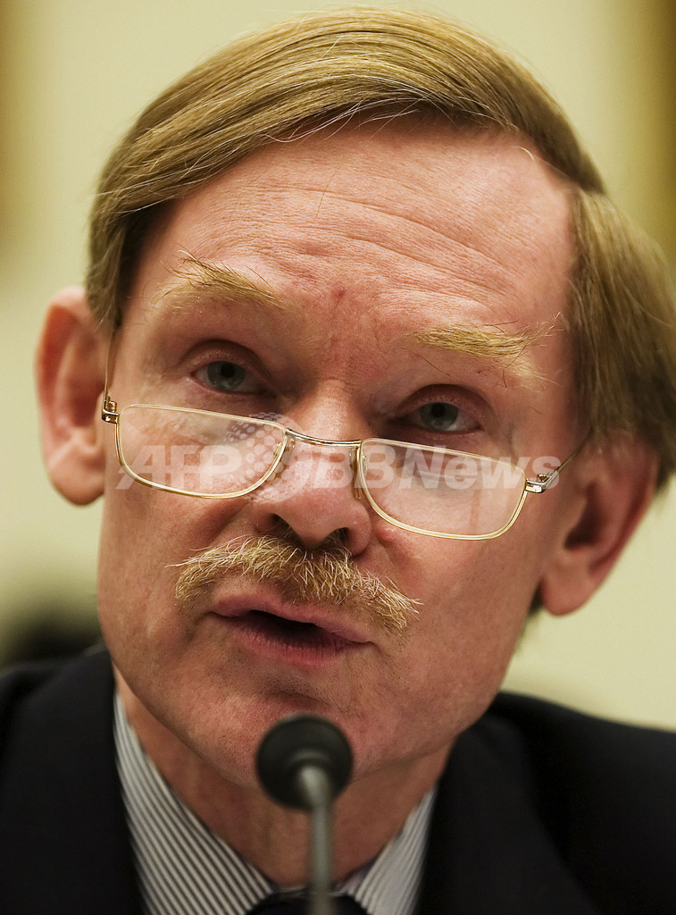 「ゼーリック国務副長官は離職目前」と経済紙 - 米国