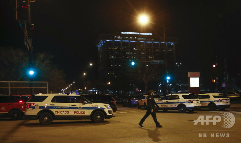 1歳児が銃で撃たれ死亡、走行中の車から発砲 米シカゴ