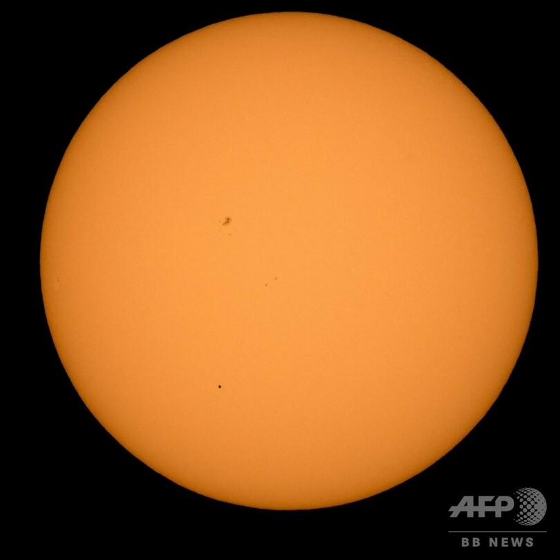 NASA探査機、人工物として太陽に史上最接近 4273万キロ内に