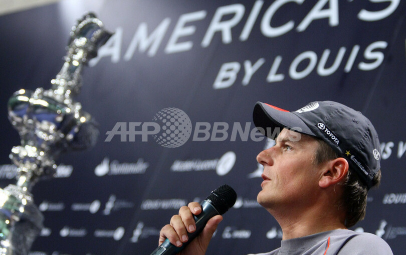 挑戦艇エミレーツ・チーム・ニュージーランド 第32回アメリカス・カップ開幕を控え会見を行う