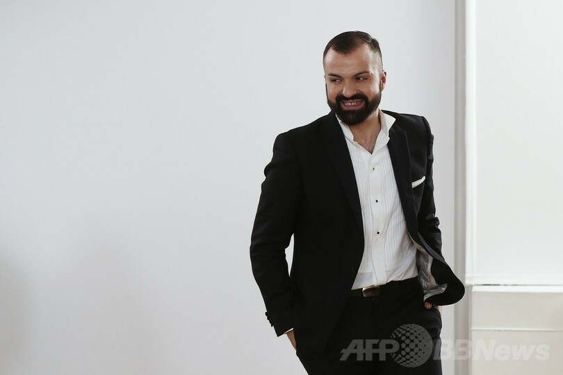 ＜14年春夏パリ・オートクチュール＞ジュリアン・フルニー