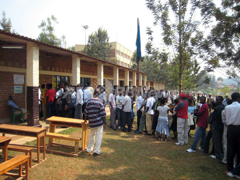 ルワンダ下院選、与党圧勝の公算