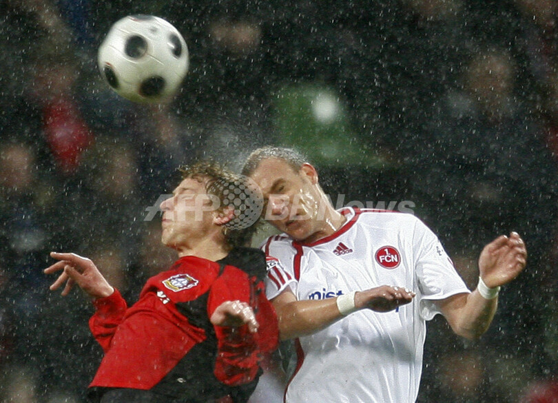 レバークーゼン ホームでニュルンベルクに快勝