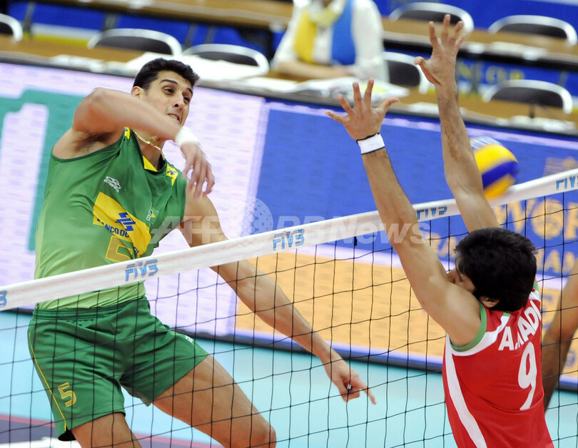 日本男子、3-1でエジプトに勝利 グラチャンバレー