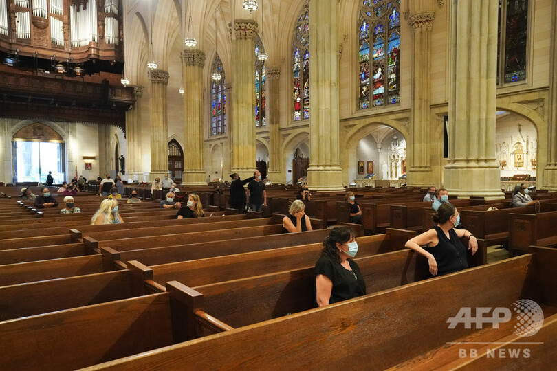 新型コロナ、世界の死者50万人超える 約3分の2は欧米