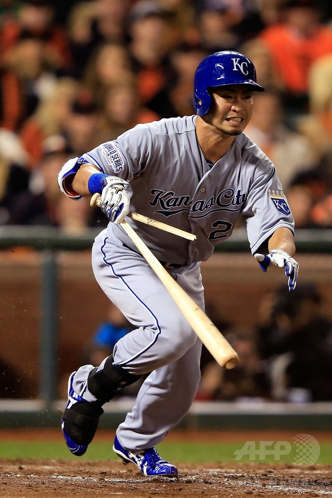 ジャイアンツが大勝、対戦成績をタイに戻す