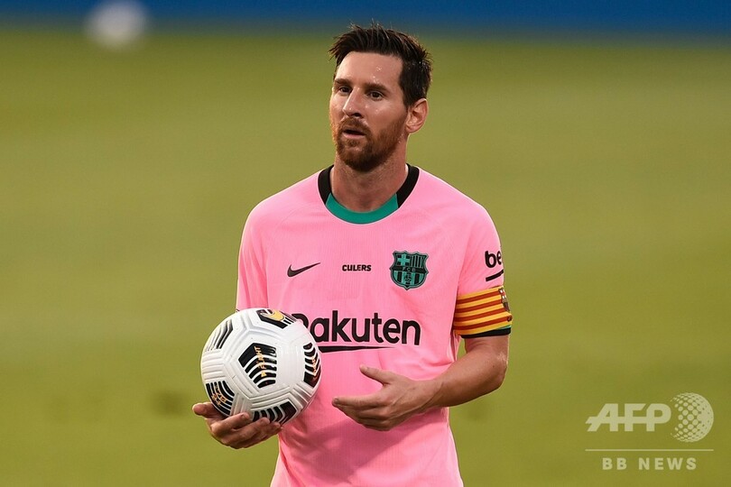 メッシが練習試合で2得点、バルサは2部クラブに勝利