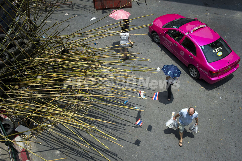 デモ隊と治安部隊が衝突、兵士1人死亡 タイ