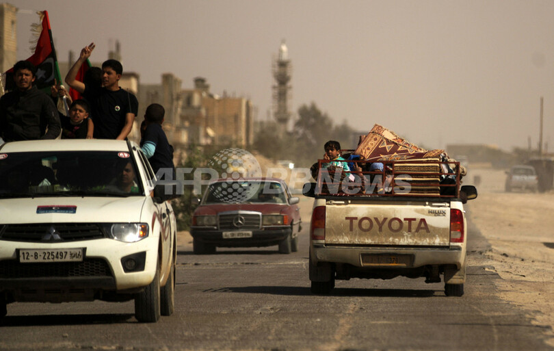 リビア、反体制勢力が巻き返し NATOが全指揮権掌握