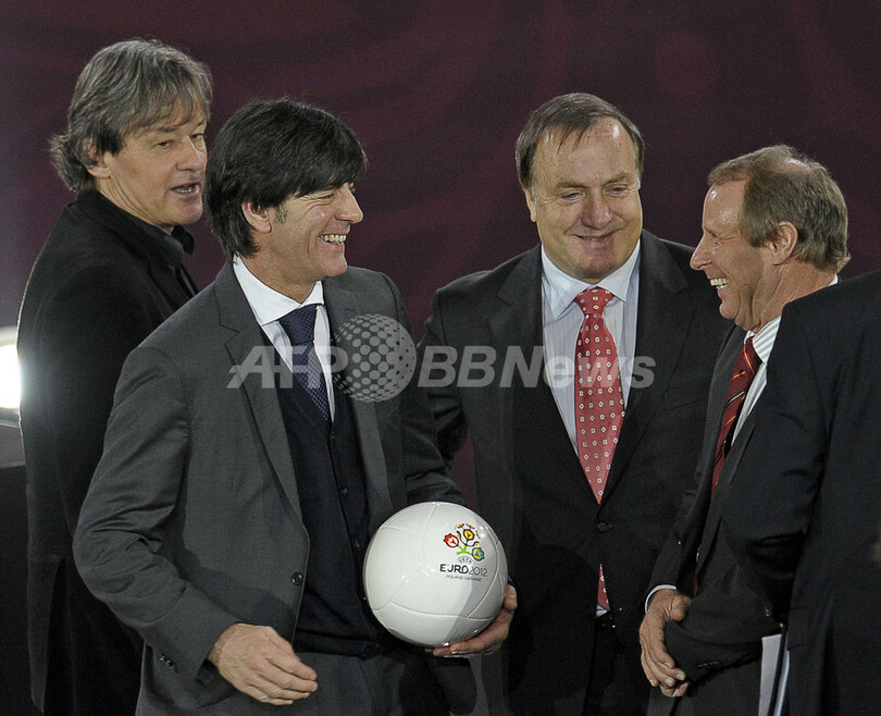 イングランド 予選はウェールズと同組に、サッカー欧州選手権2012