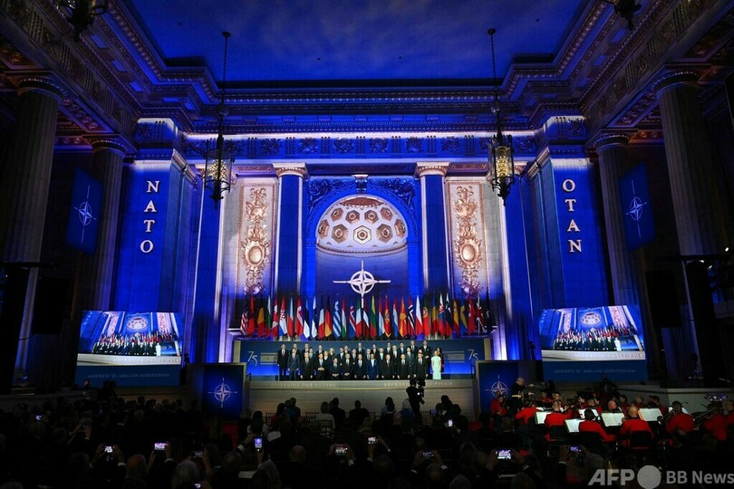 NATO加盟国、ウクライナへF16移送開始