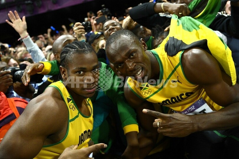 ボルトが五輪新記録で男子100メートル連覇