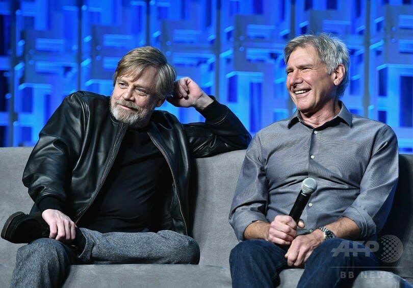 スター・ウォーズ最新作、初の予告編公開でネット大熱狂