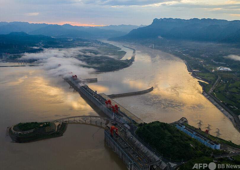 三峡ダムが今年初の全負荷運転 中国