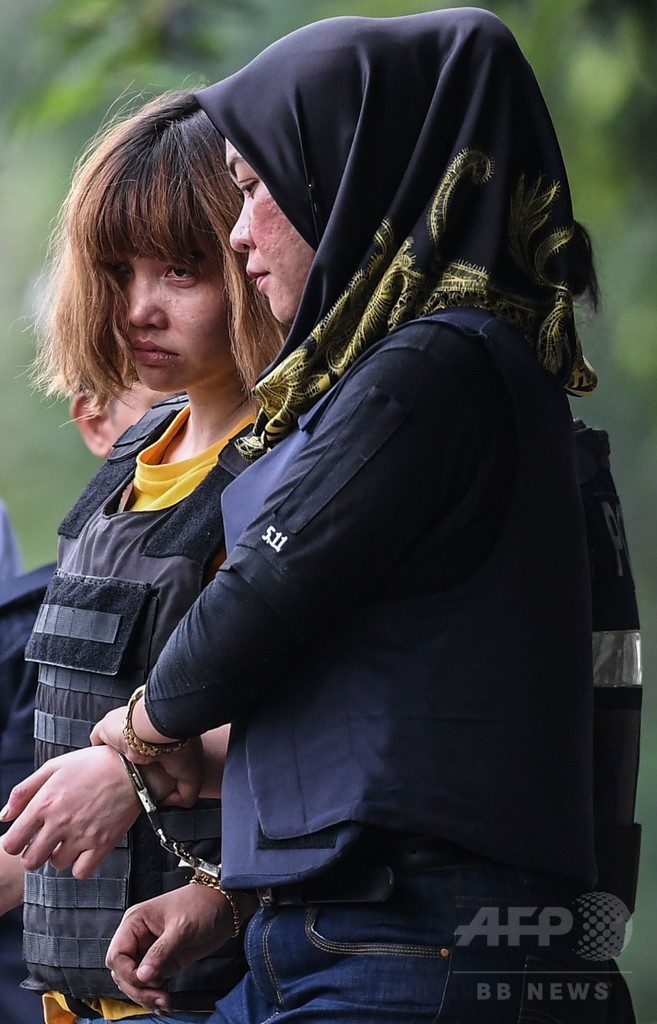金正男氏殺害、実行役の女2人起訴 有罪なら死刑も