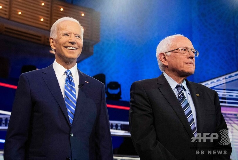 米民主党公開討論会、首位候補のバイデン氏に集中砲火