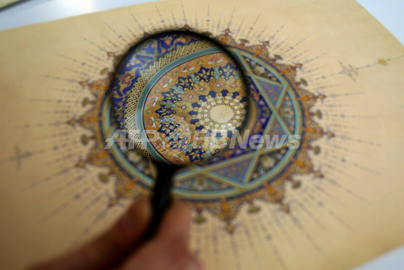 イランの伝統的彩色工芸「Tazhib」