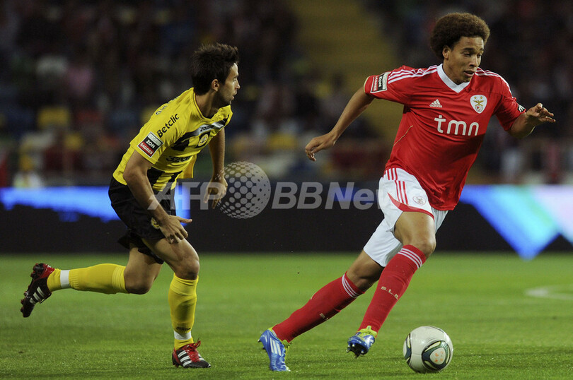 FCポルト 5発快勝、ベンフィカは辛勝