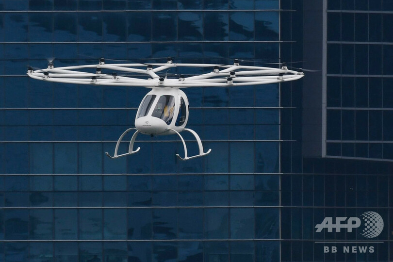 空飛ぶタクシー、シンガポールで試験飛行 早ければ2年後の商用化も