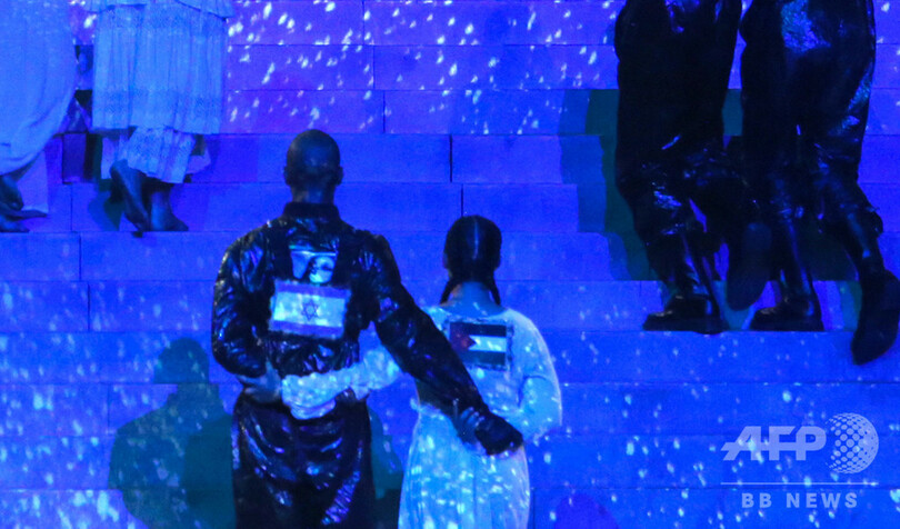 マドンナのステージにパレスチナの旗、イスラエル文化相が批判 ユーロビジョン