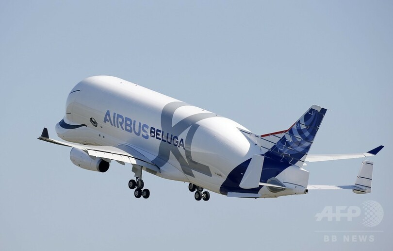 「空飛ぶシロイルカ」の初飛行試験、エアバスの次世代大型輸送機