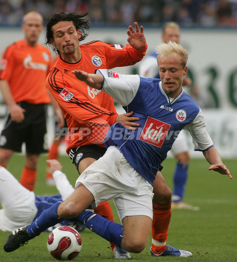 ハンザ・ロストック ホームでシャルケとドロー