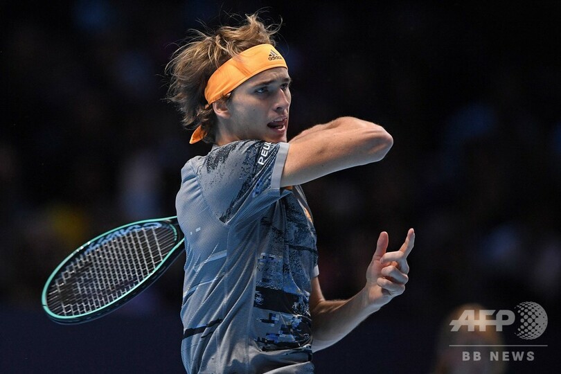 ティエムが前回王者ズベレフ退けて決勝へ、ATPファイナルズ