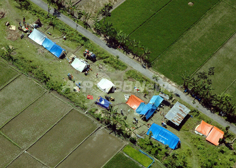 ＜ジャワ島中部地震＞救援体制おおむね整う - インドネシア