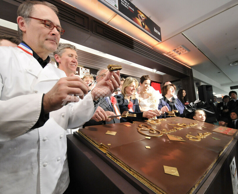 チョコレートの祭典「サロン・デュ・ショコラ」開催、伊勢丹新宿店