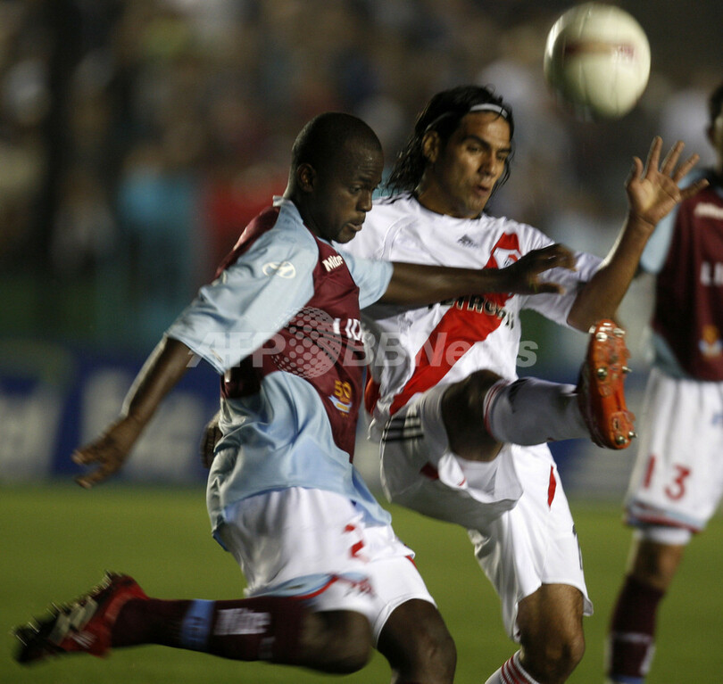 アルセナルvsリーベル・プレートの準決勝・第1戦はスコアレスドロー