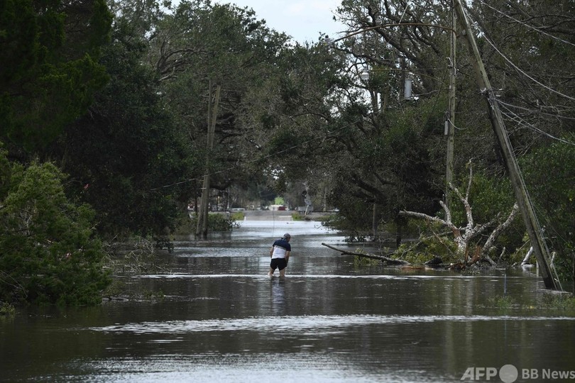 ハリケーン「アイダ」、米ルイジアナ州に壊滅的被害 2人死亡