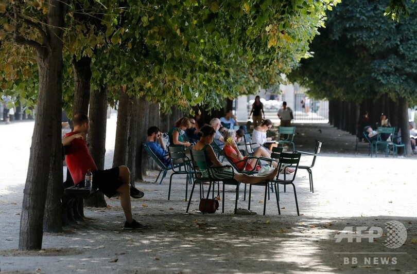 欧州西部、40度前後の猛烈な暑さ マスク着用厳しく
