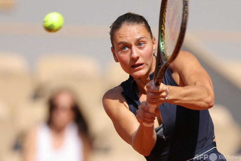 ウクライナ選手にブーイング、サバレンカとの握手拒否 全仏OP