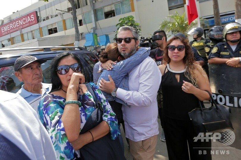 ペルーのガルシア元大統領が自殺 逮捕直前に銃で頭撃つ