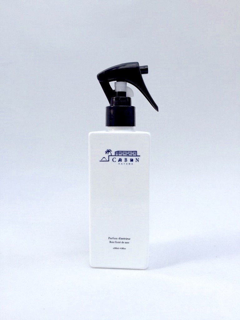 「トゥモローランド」新ブティック「キャバン ハヤマ」オープン