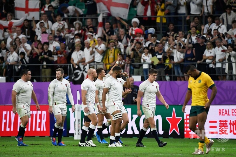 イングランドがオーストラリアに快勝、ラグビーW杯4強入り