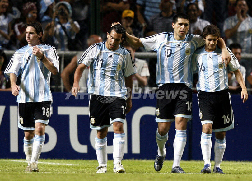 アルゼンチン ペルーを下し準決勝へ