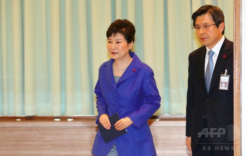 韓国国会、朴槿恵大統領の弾劾訴追案を可決