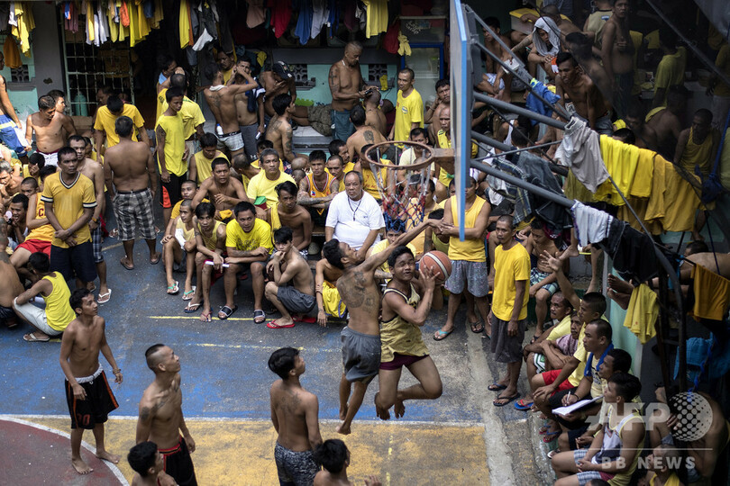 フィリピンの過密拘置所、新型コロナ流行で1万人近くを釈放