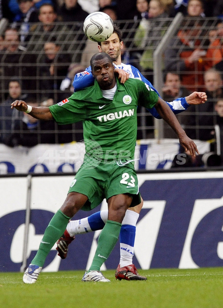 ボルフスブルク ビーレフェルトに勝利