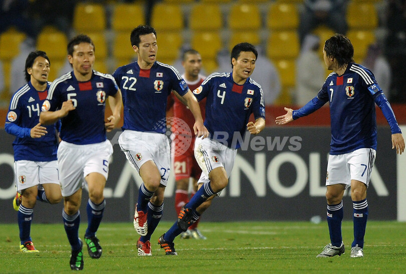 日本、ヨルダンと引き分け 吉田のロスタイム弾で追いつく アジアカップ