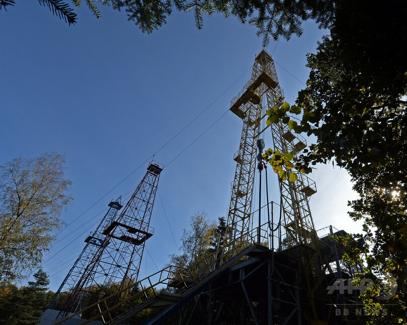 石油産業のパイオニアはポーランドの灯油ランプ発明者