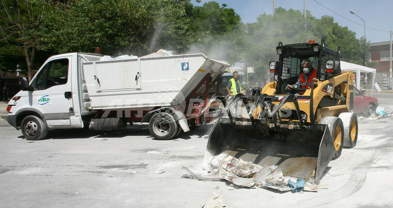 ナポリ当局者、ドイツでの廃棄物不法投棄に関与