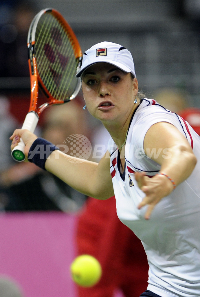 セルビア 1勝1敗の五分に戻す、ヤンコビッチ逆転勝ち